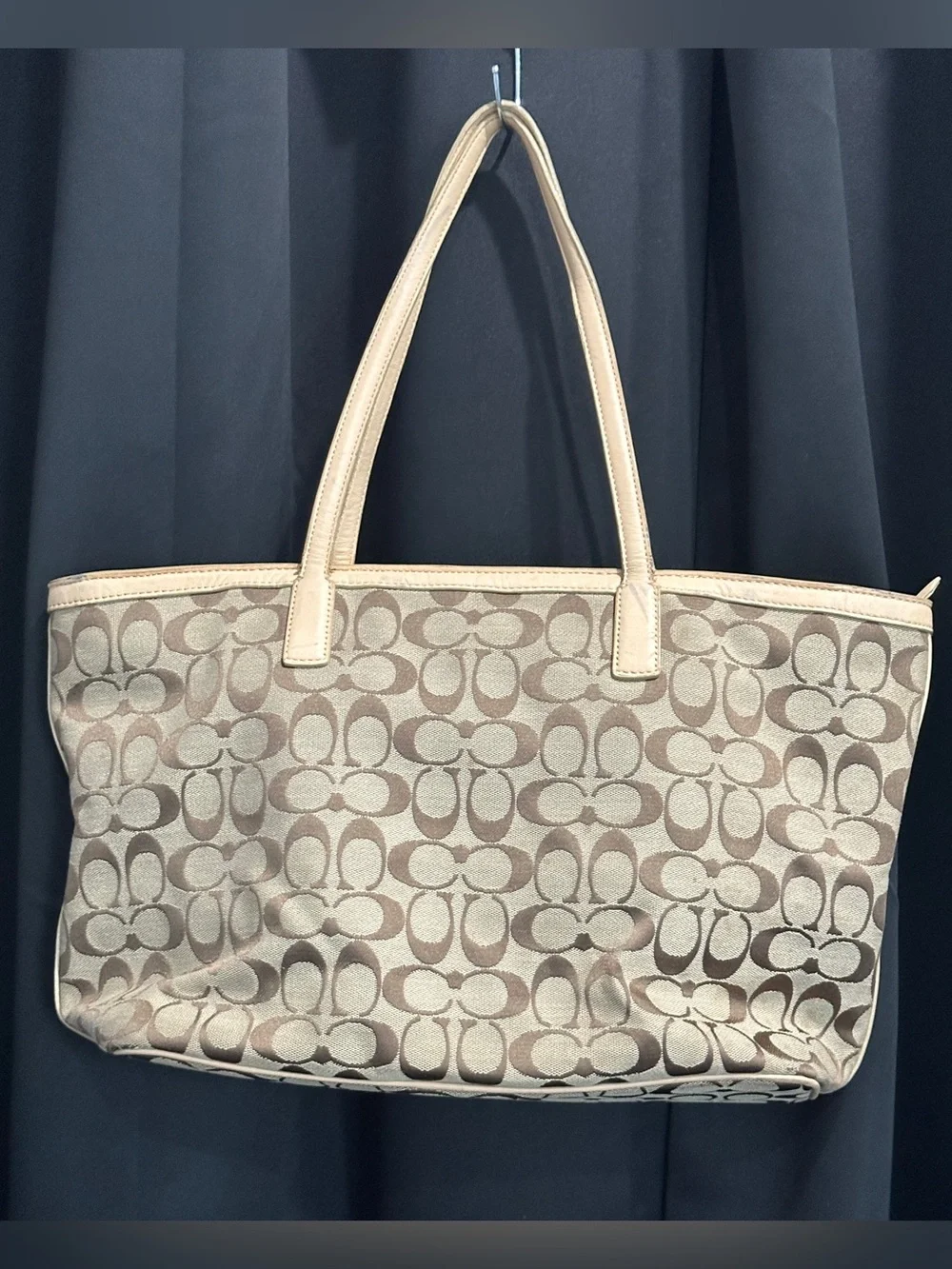 Coach Legacy Weekend Signature Medium Zip Top Tote Khaki Canvas - Picture 3 of 12